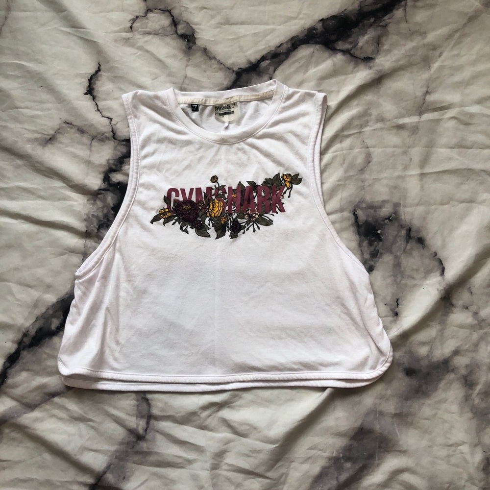Gymshark floral crop top